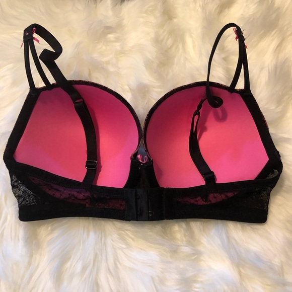 Black & Pink Lace Bra with Bow detail - Picture 3 of 4